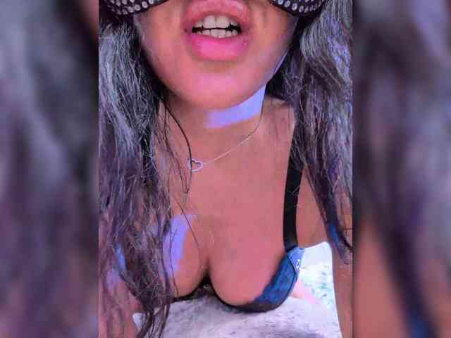 -LanaRay- webcam