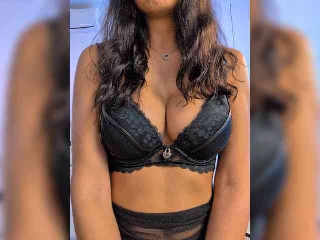 -LanaRay- Live Webcam on BongaCams