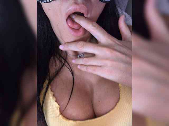 -LanaRay- webcam
