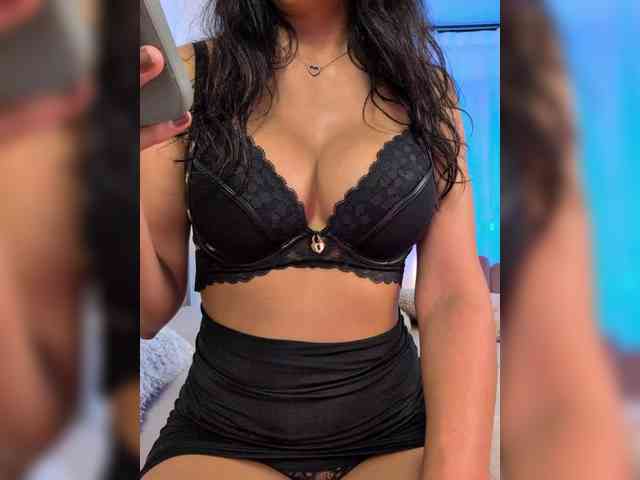 -LanaRay- Live Webcam on BongaCams
