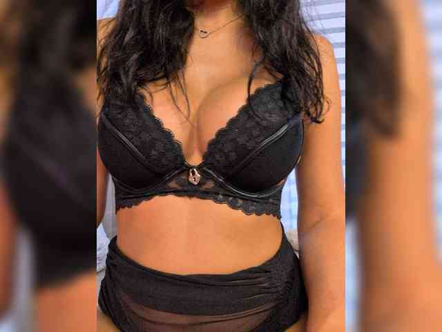 -LanaRay- Live Webcam on BongaCams