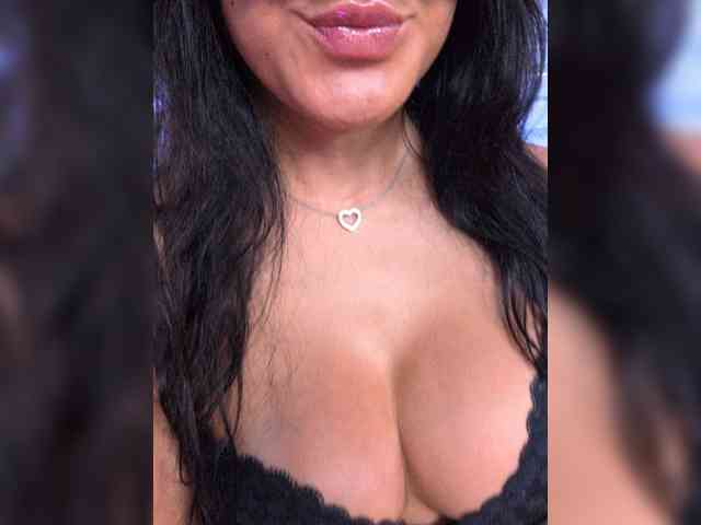 -LanaRay-