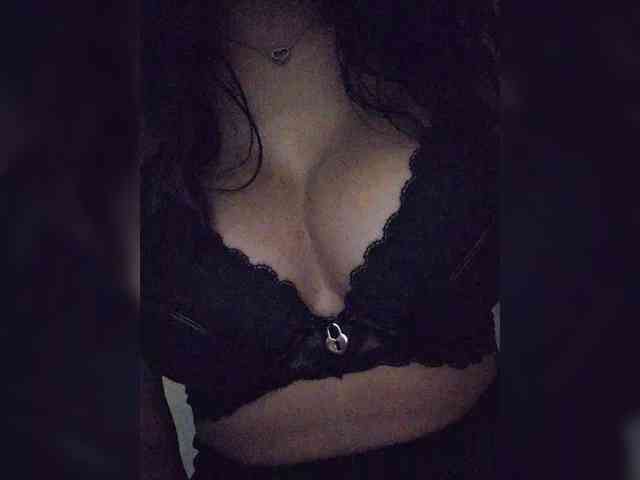 -LanaRay-