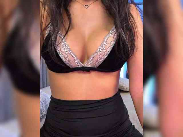-LanaRay- webcam