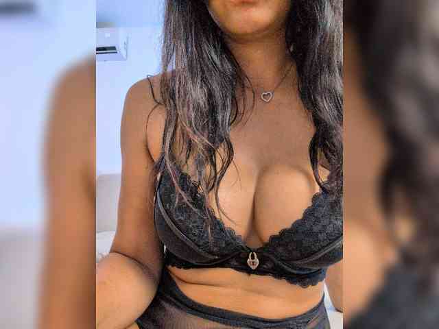-LanaRay- webcam