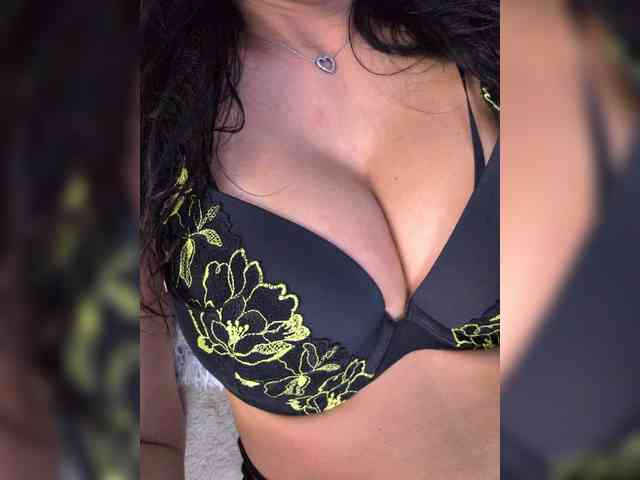 -LanaRay-