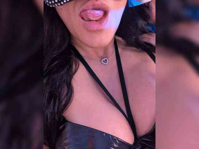 -LanaRay-
