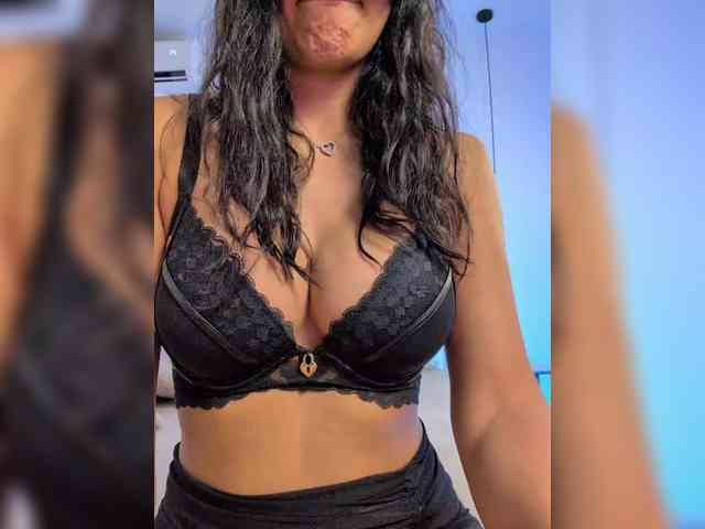 -LanaRay- webcam