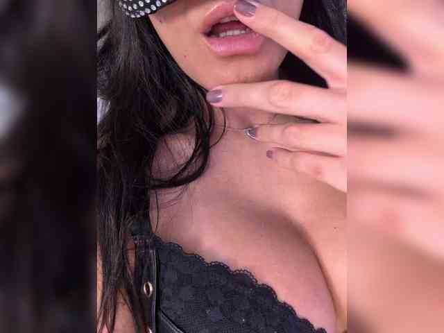 -LanaRay- webcam