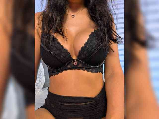 -LanaRay- webcam