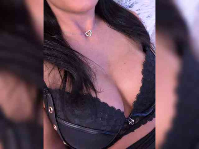 -LanaRay-