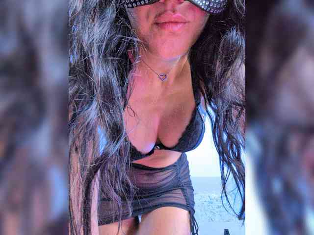 -LanaRay-