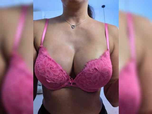 -LanaRay- webcam