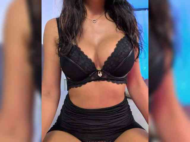-LanaRay- Live Webcam on BongaCams