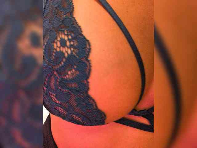 -LanaRay- webcam