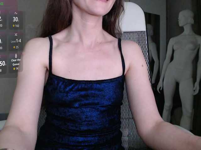 le modèle -Neva- est en webcam porno dans un show sur le site bongacams, il possède les tags suivants: White/Caucasian,Brunette,Shaved