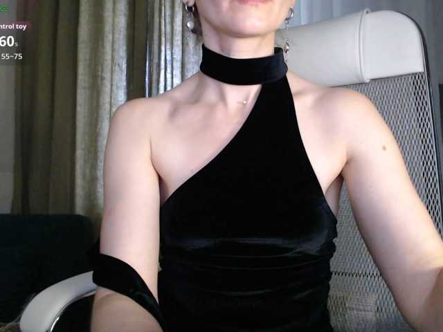 -Neva- live cam on BongaCams