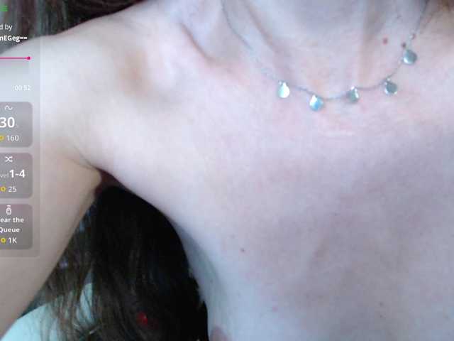 -Neva- live webcam show