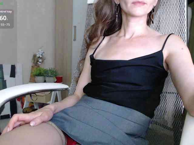 -Neva- Sex Cam Show