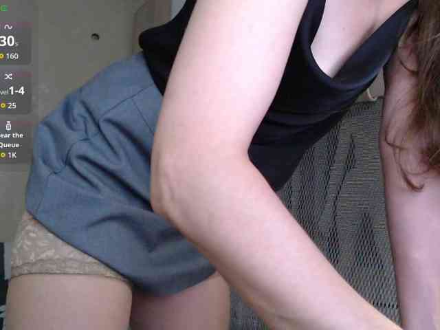-Neva- Sex Cam Show