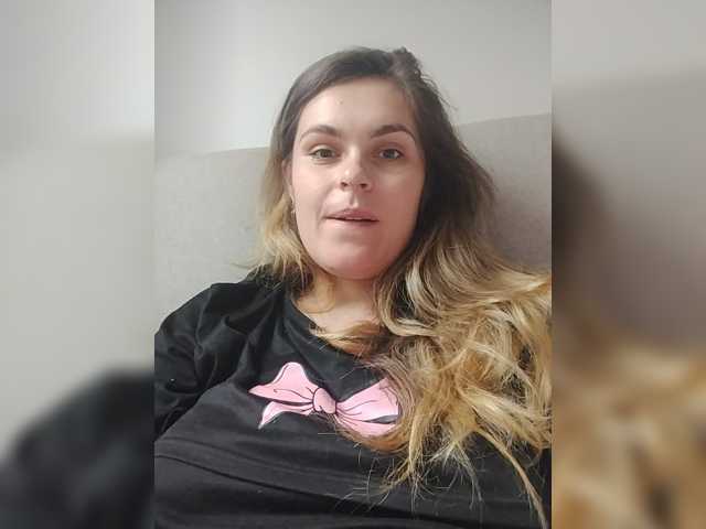 linok25a live cam on BongaCams