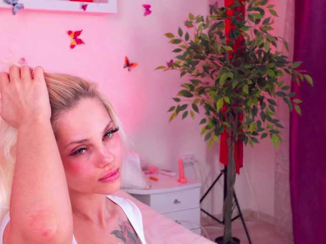 Loly-Poly live cam on BongaCams