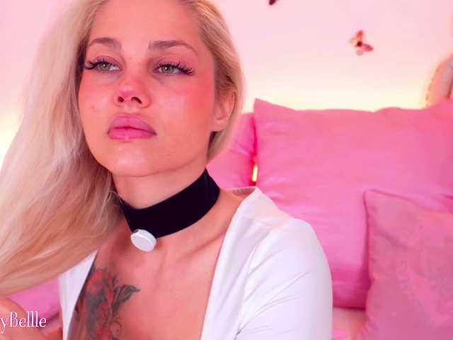 Jolly_Belle — live female cam