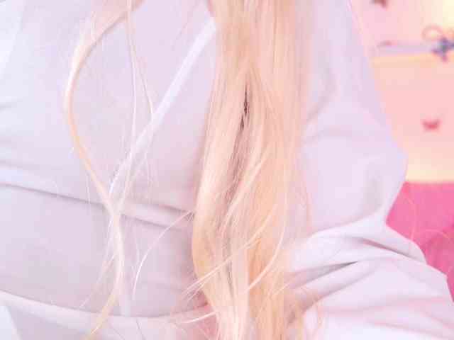 Jolly_Belle webcam