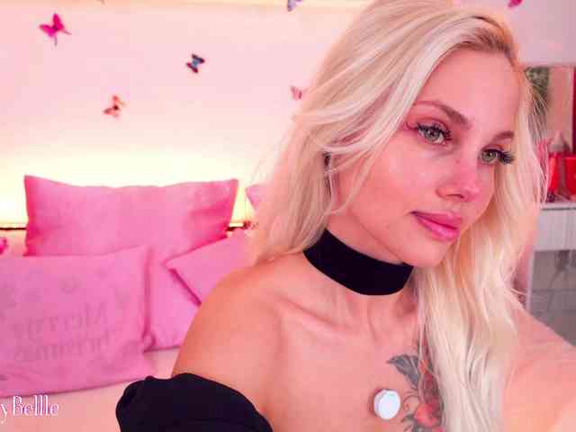 Jolly_Belle webcam
