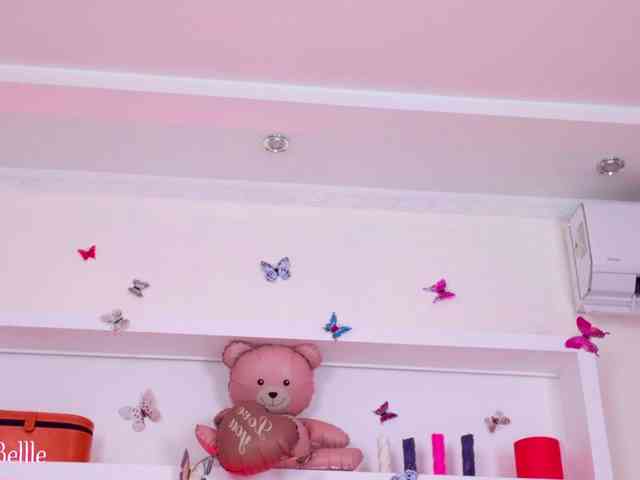Jolly_Belle webcam