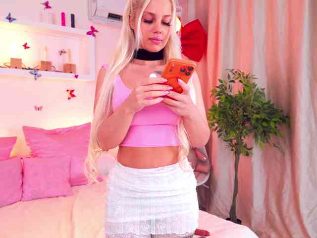 Jolly_Belle webcam