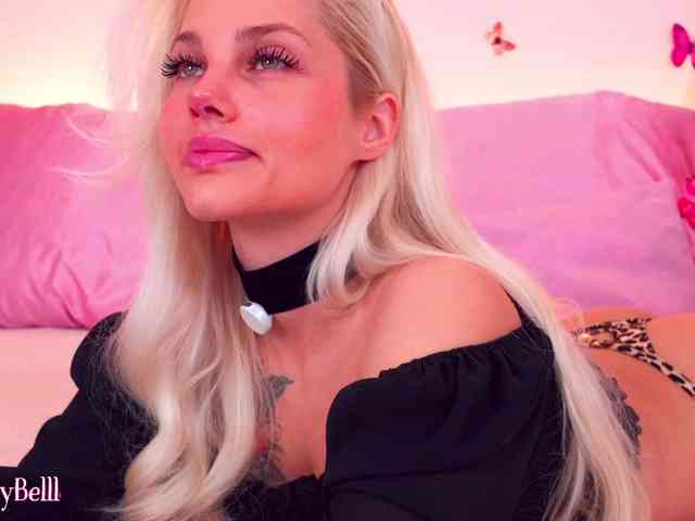 Jolly_Belle webcam