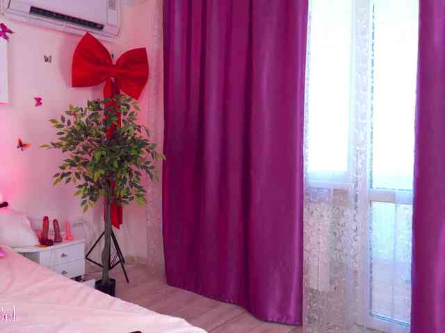 Jolly_Belle webcam