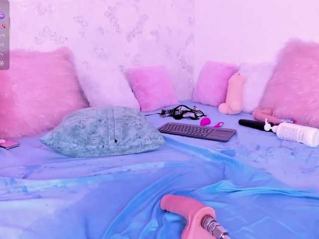 HellenParis live cam on BongaCams