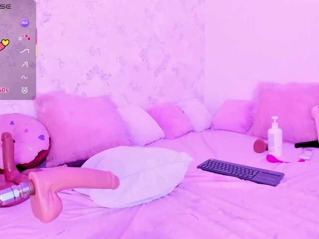 HellenParis live cam on BongaCams