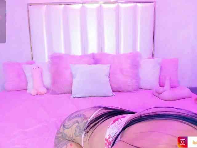 HellenParis webcam