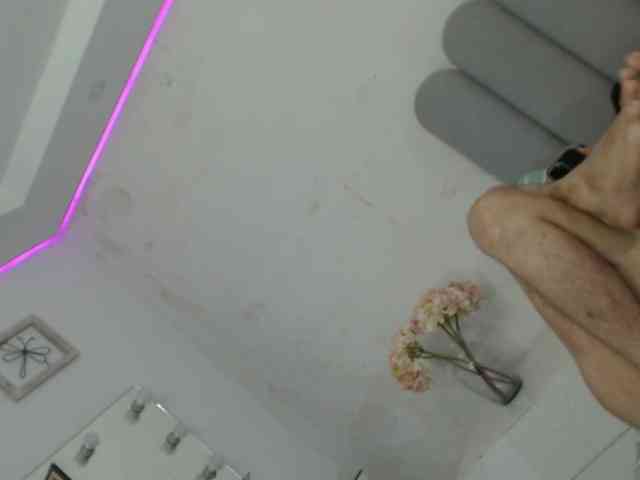 x6uldv8xdollx Sex Cam Show
