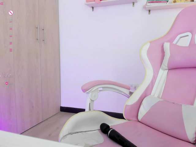 Mager-of live cam on BongaCams