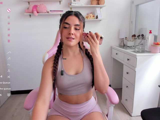 Mager-of live webcam show