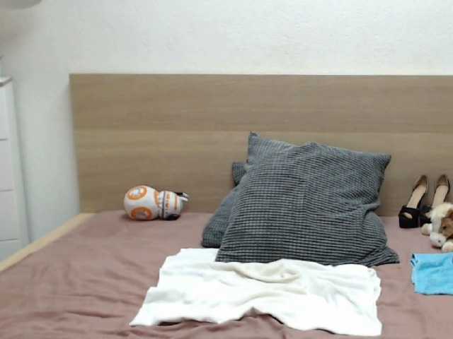 ZoeKhalifa live webcam show