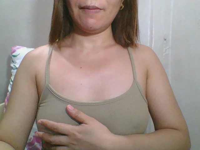 Sexynipps live cam on BongaCams