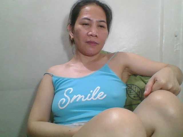 Sexynipps's BongaCams show and profile