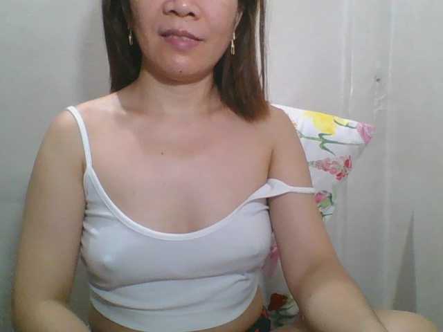 Sexynipps live cam on BongaCams