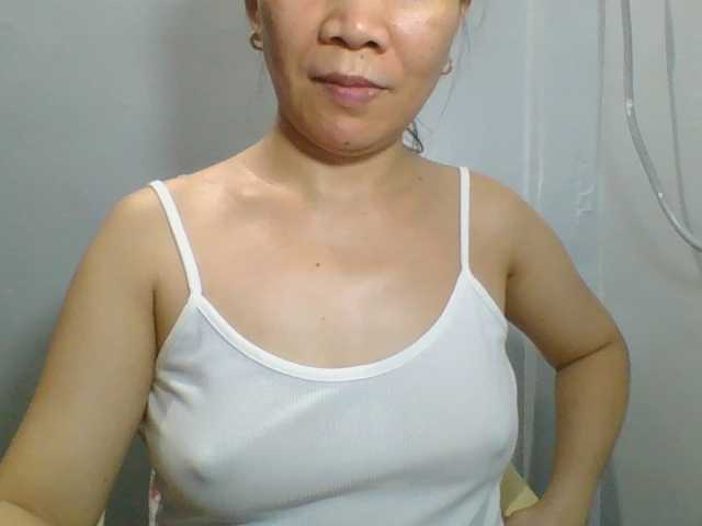 Sexynipps live cam on BongaCams