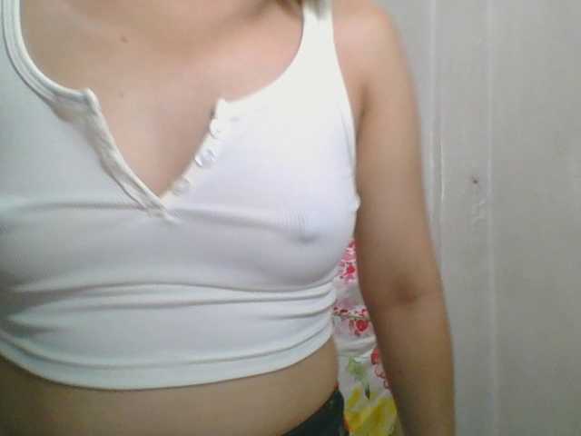 Sexynipps live cam on BongaCams