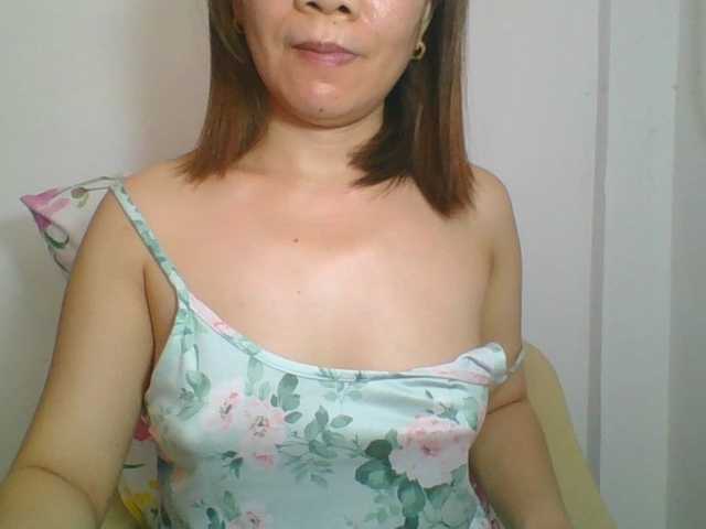 Sexynipps live cam on BongaCams