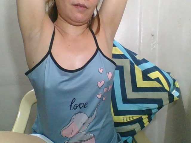 Sexynipps live cam on BongaCams