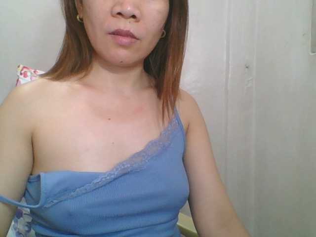 le modèle Sexynipps est en webcam porno dans un show sur le site bongacams, il possède les tags suivants: Asian,Brunette,Trimmed