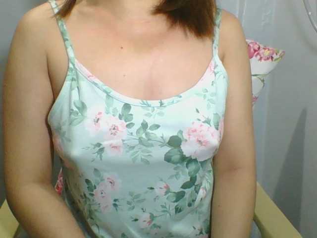 Sexynipps live cam on BongaCams