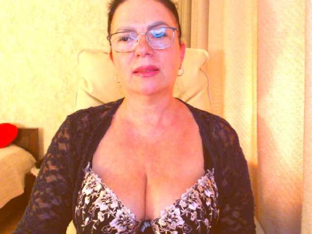 Monica-1203